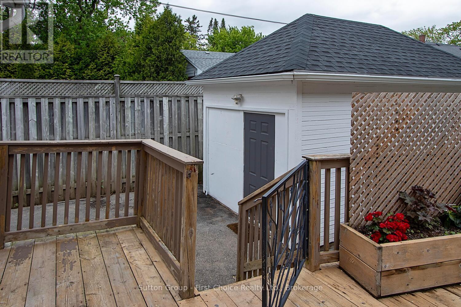 62 Louise Street, Stratford, Ontario  N5A 2E4 - Photo 44 - X12184465