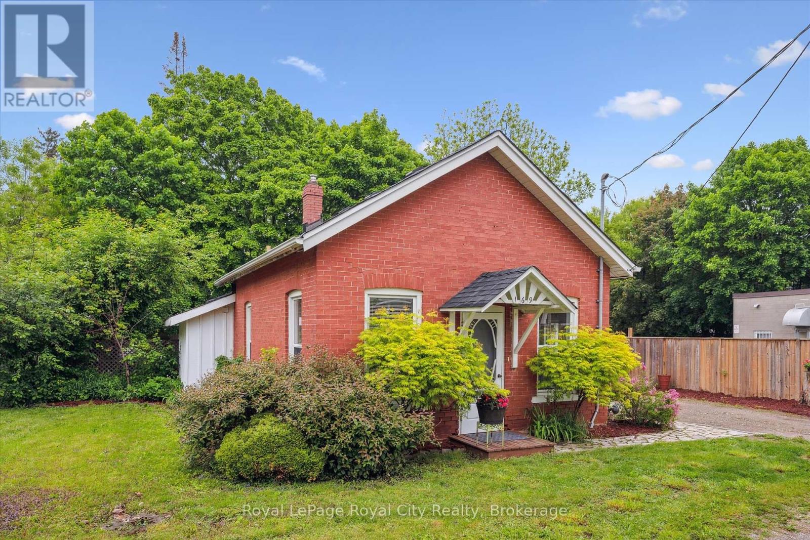 Property at 169 EDINBURGH ROAD N image 4