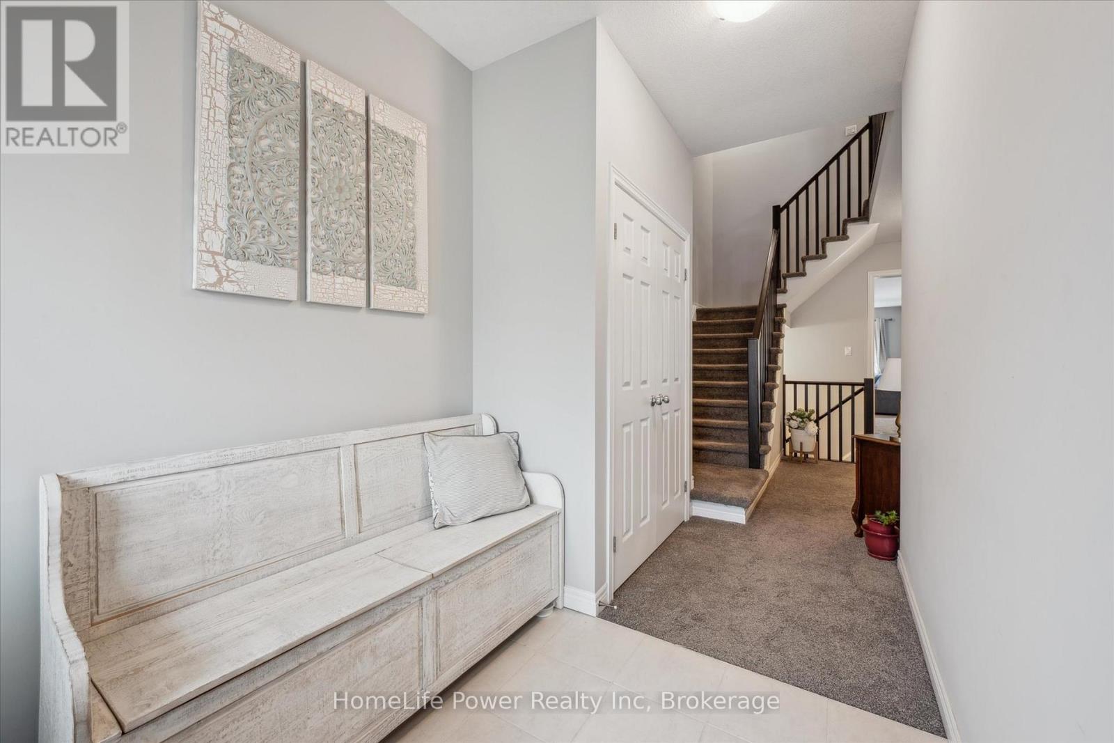 193 Macalister Boulevard, Guelph (Kortright East), Ontario  N1G 0G8 - Photo 10 - X12184546