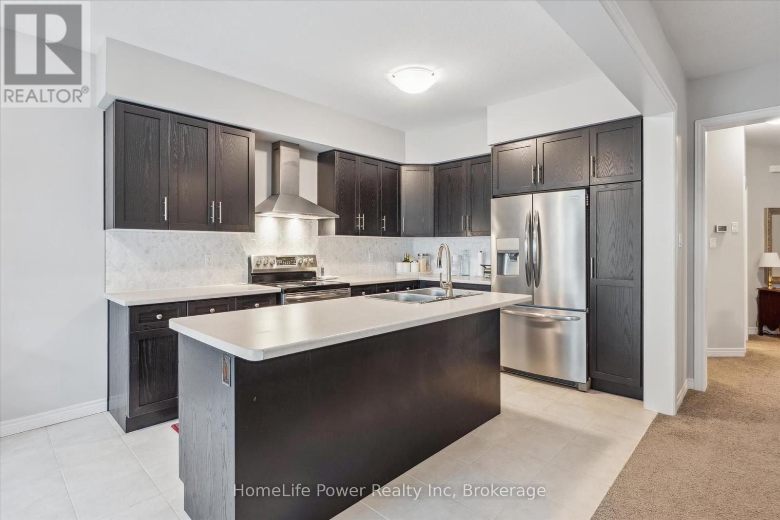 193 Macalister Boulevard, Guelph (Kortright East), Ontario  N1G 0G8 - Photo 14 - X12184546