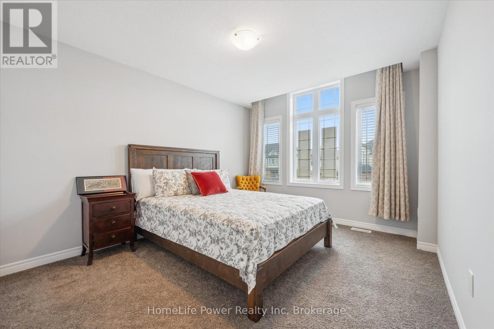 193 Macalister Boulevard, Guelph, Ontario  N1G 0G8 - Photo 28 - X12184546