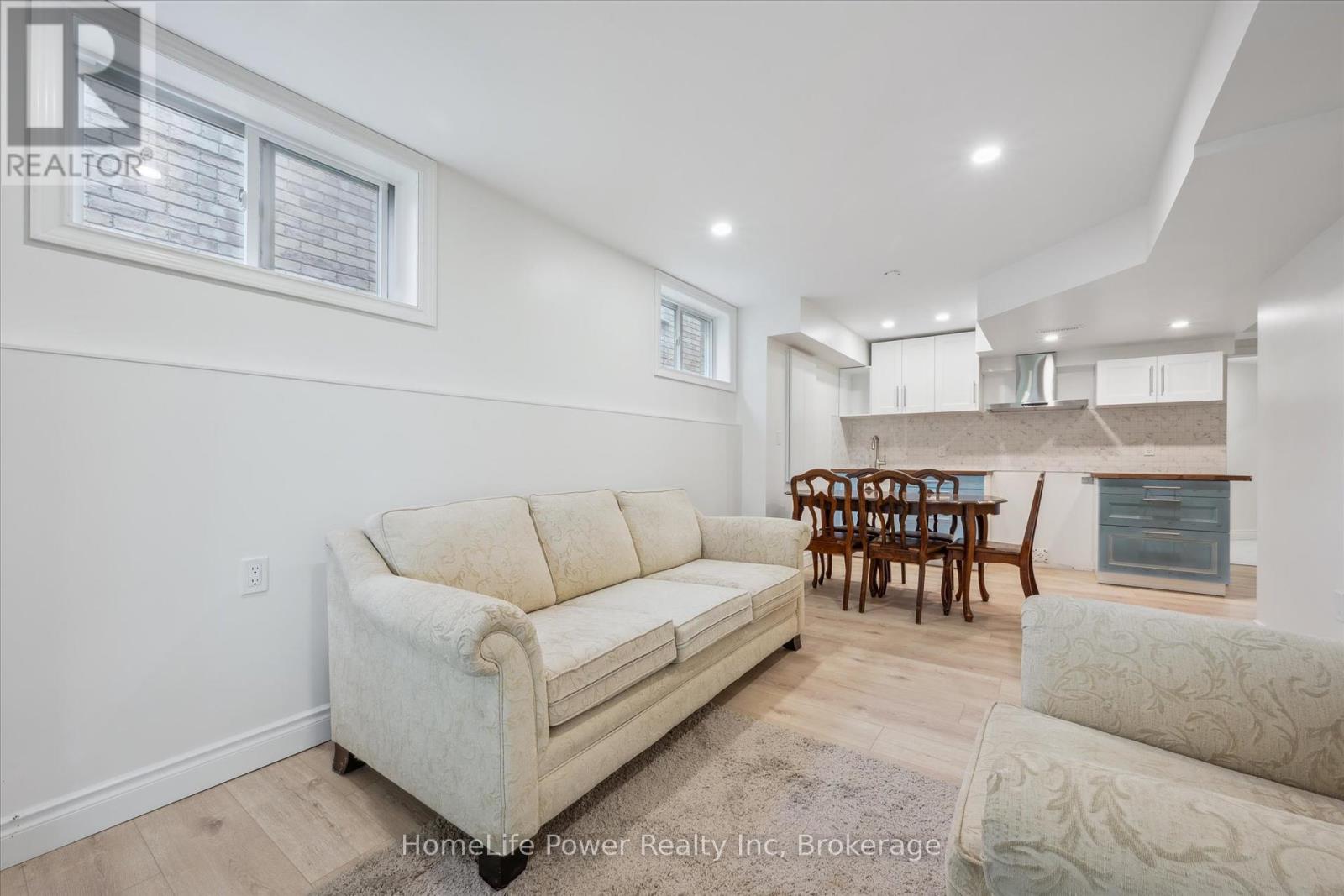 193 Macalister Boulevard, Guelph (Kortright East), Ontario  N1G 0G8 - Photo 34 - X12184546