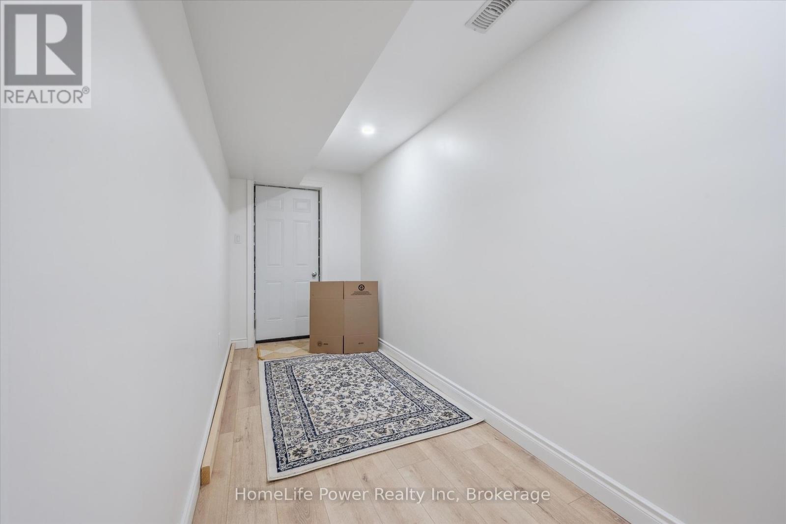 193 Macalister Boulevard, Guelph, Ontario  N1G 0G8 - Photo 41 - X12184546