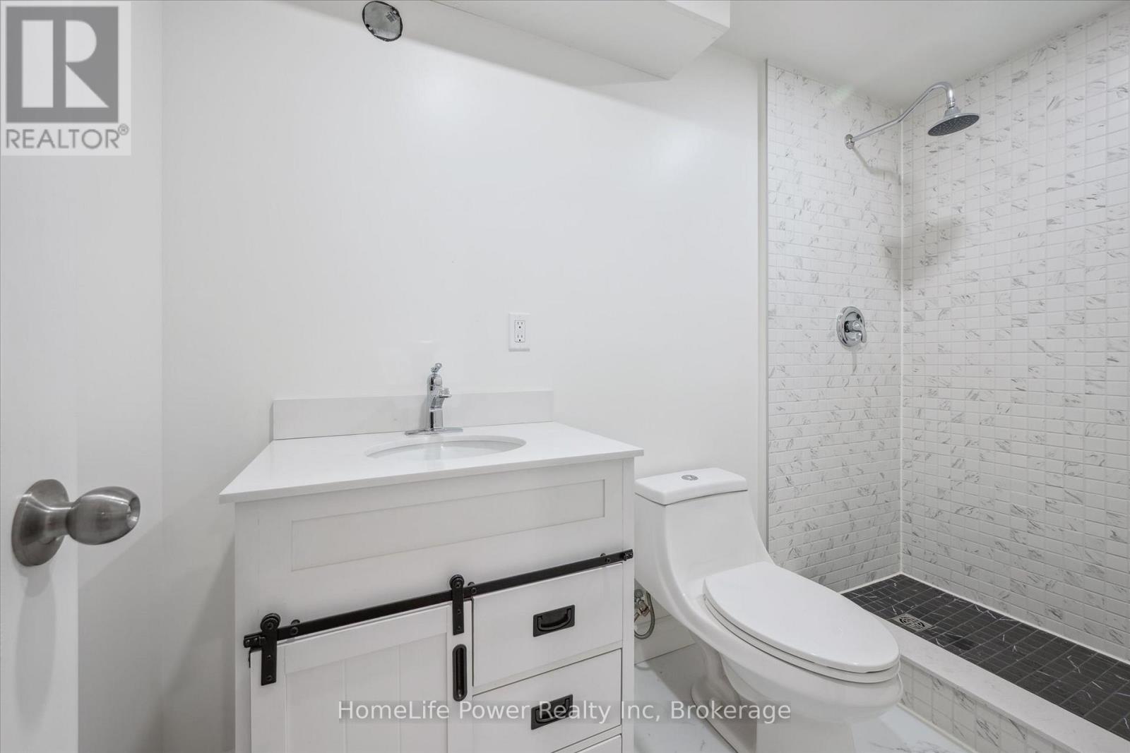 193 Macalister Boulevard, Guelph, Ontario  N1G 0G8 - Photo 42 - X12184546