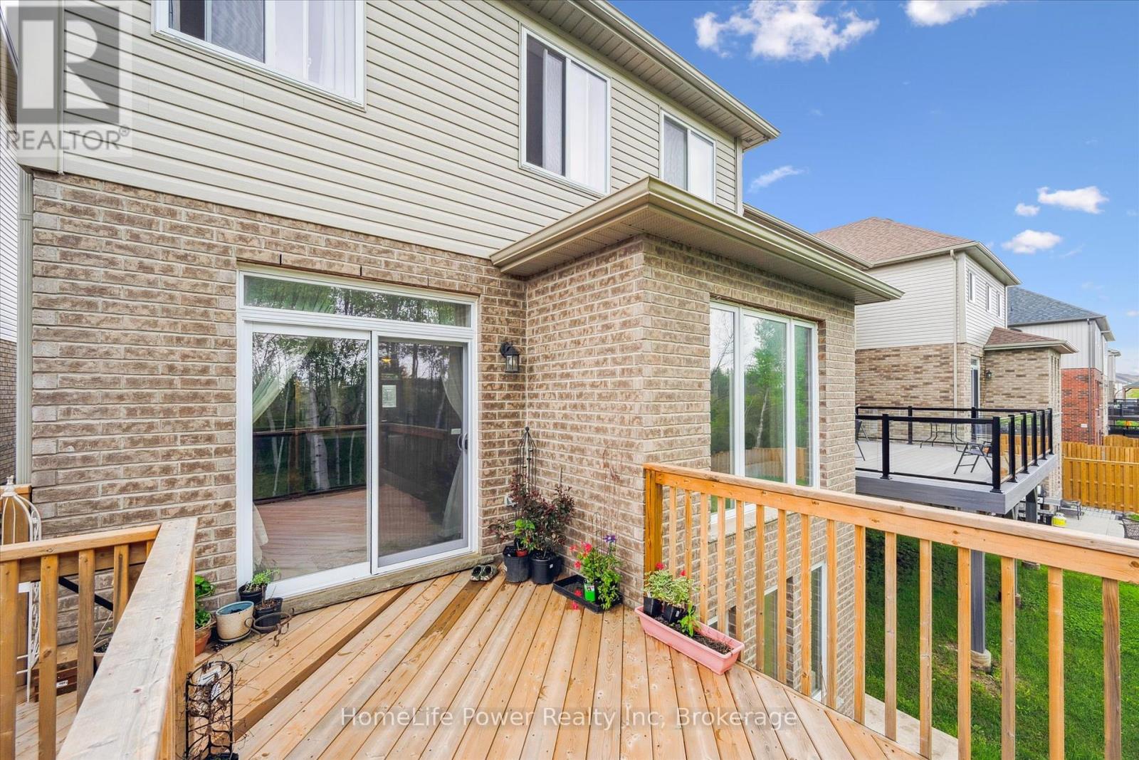193 Macalister Boulevard, Guelph, Ontario  N1G 0G8 - Photo 46 - X12184546