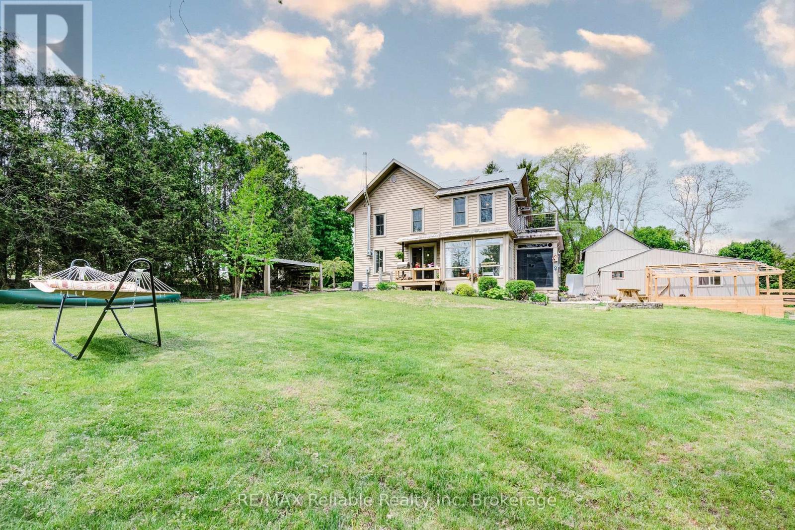 9 Mill Road, Huron East, Ontario N0K 1G0 - Photo 37 - X12184648