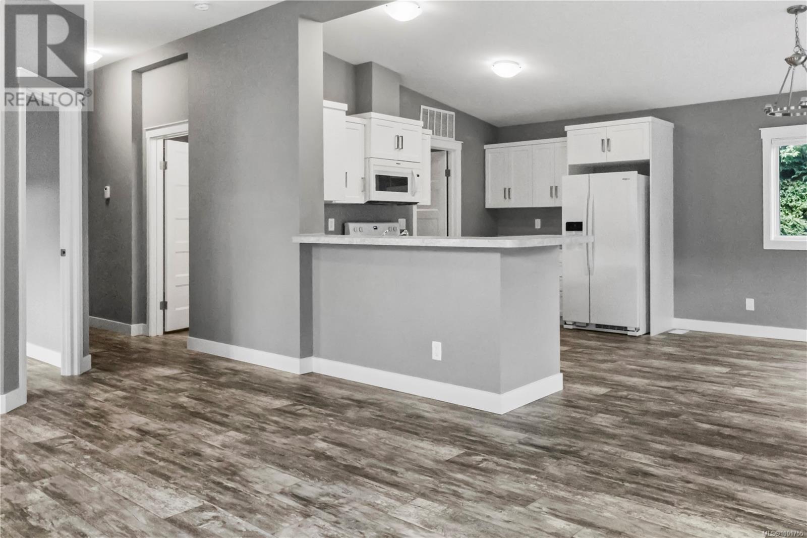 Property at 138 6325 Metral Dr image 4