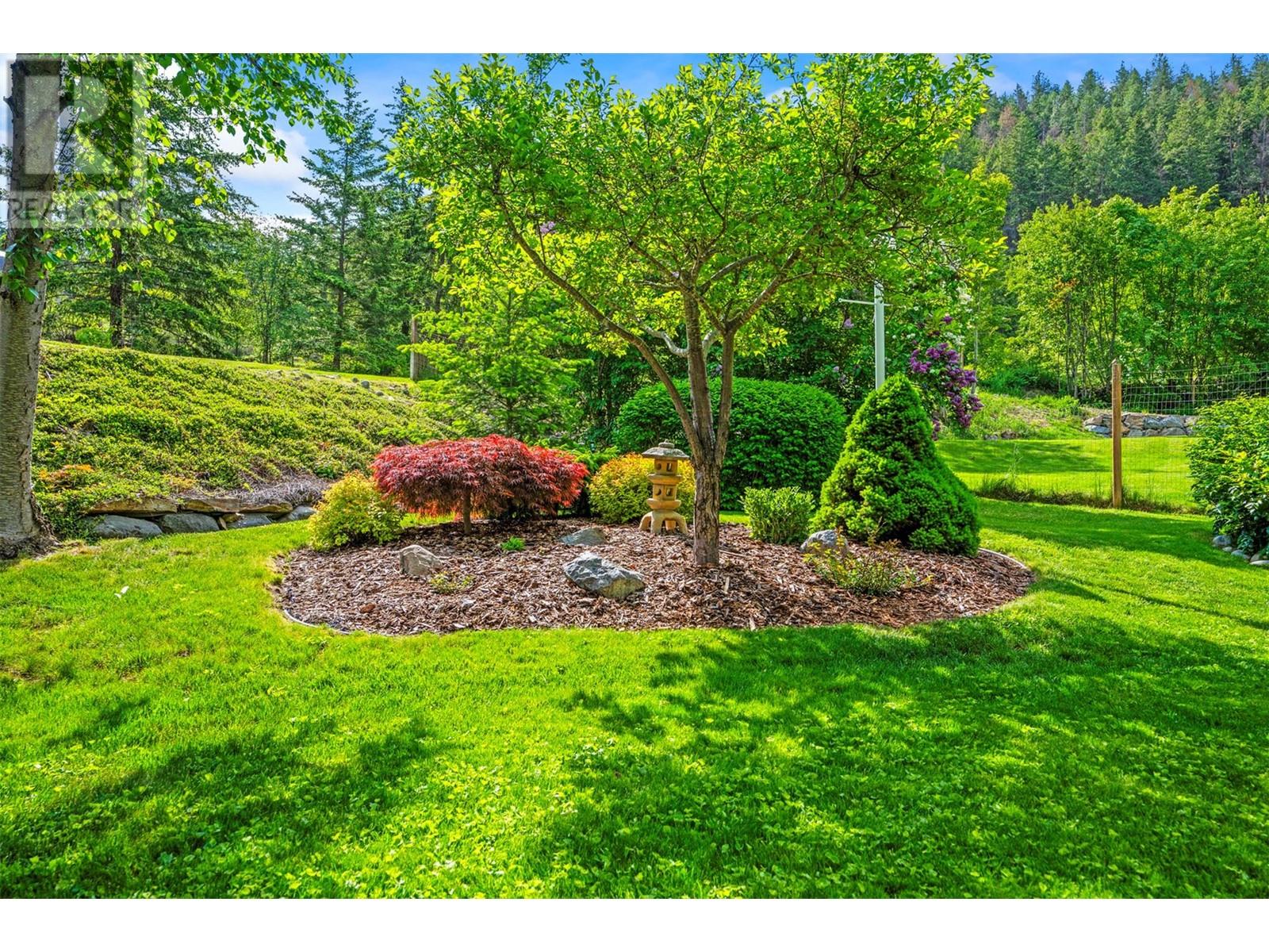9292 Chinook Road, Vernon, BC V1H1K3