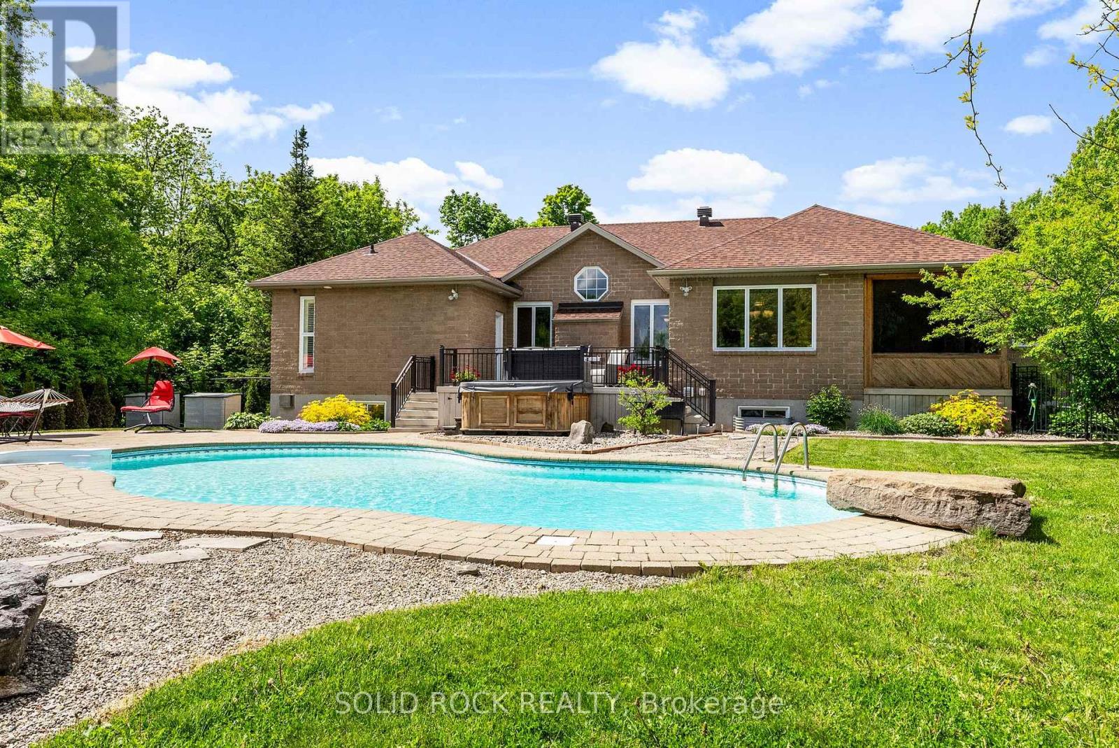 6218 Deermeadow Drive, Ottawa, Ontario  K4P 1M9 - Photo 43 - X12184466