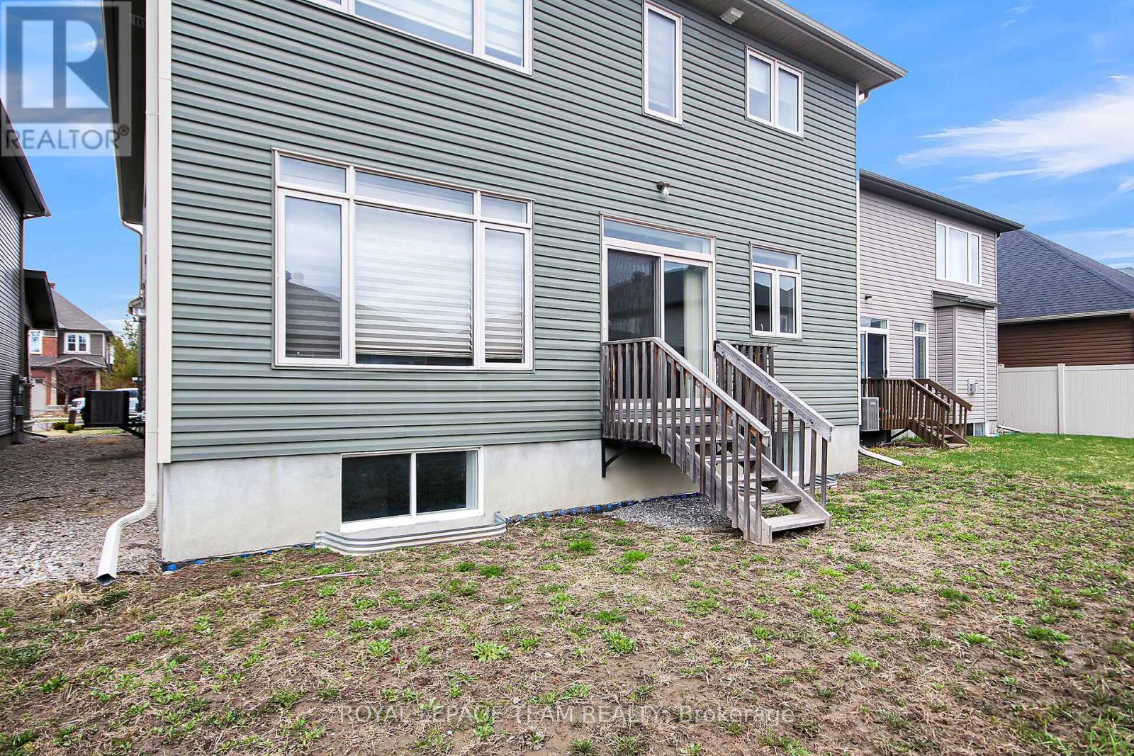 2098 Helene-Campbell Drive, Ottawa, Ontario  K2J 4J2 - Photo 20 - X12184476