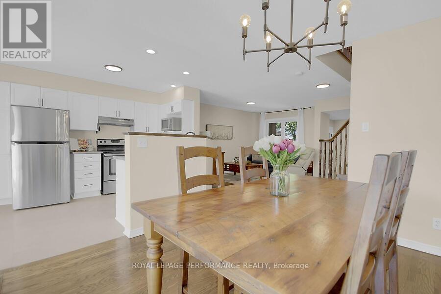 427 Lawler Crescent, Ottawa, Ontario  K4A 3Y3 - Photo 15 - X12184625