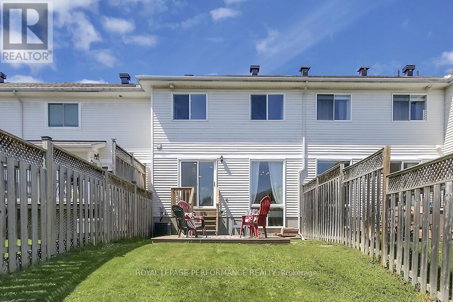 427 Lawler Crescent, Ottawa, Ontario  K4A 3Y3 - Photo 41 - X12184625