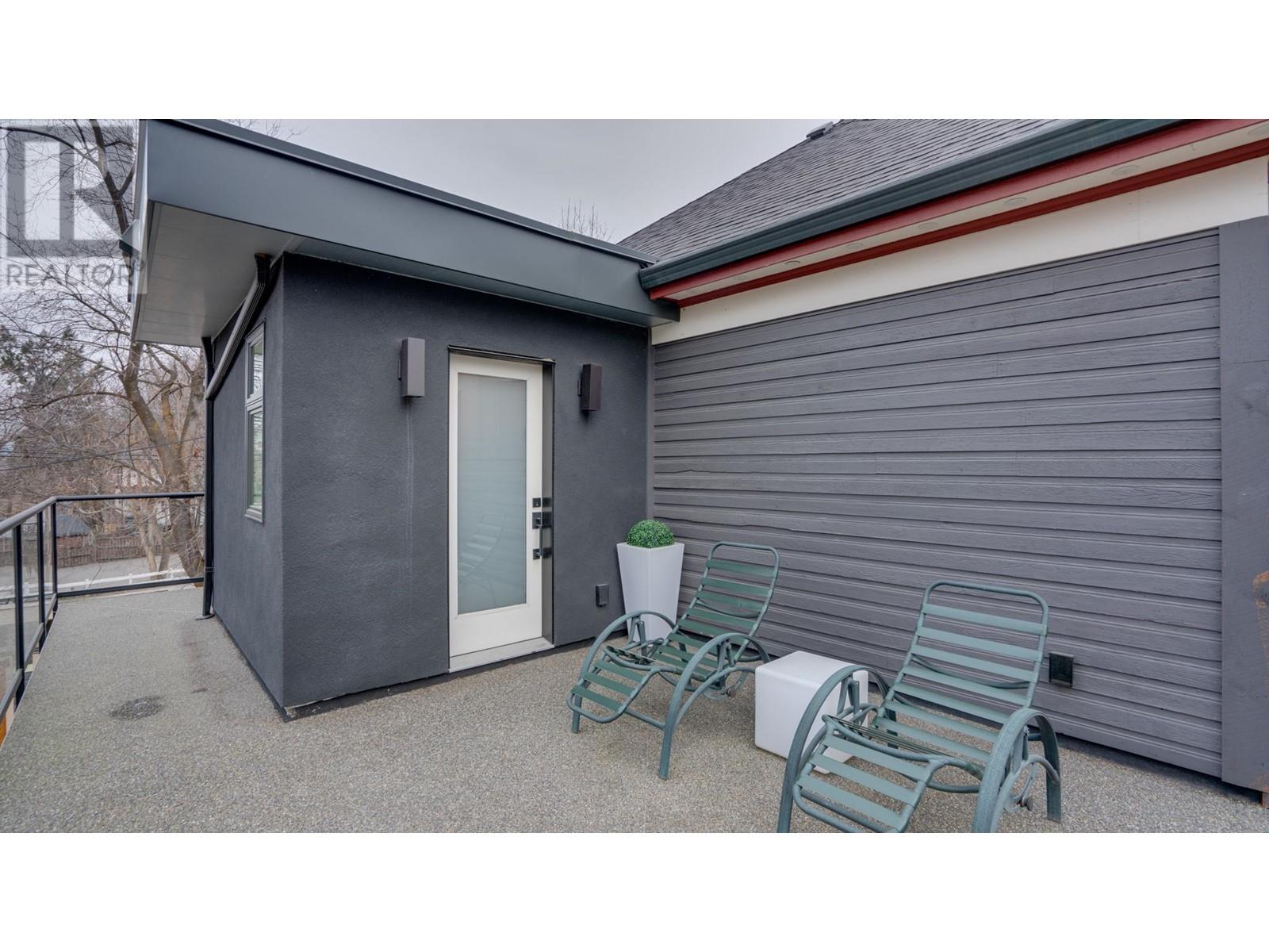3102 Pleasant Valley Road, Vernon, British Columbia  V1T 4L3 - Photo 39 - 10349484