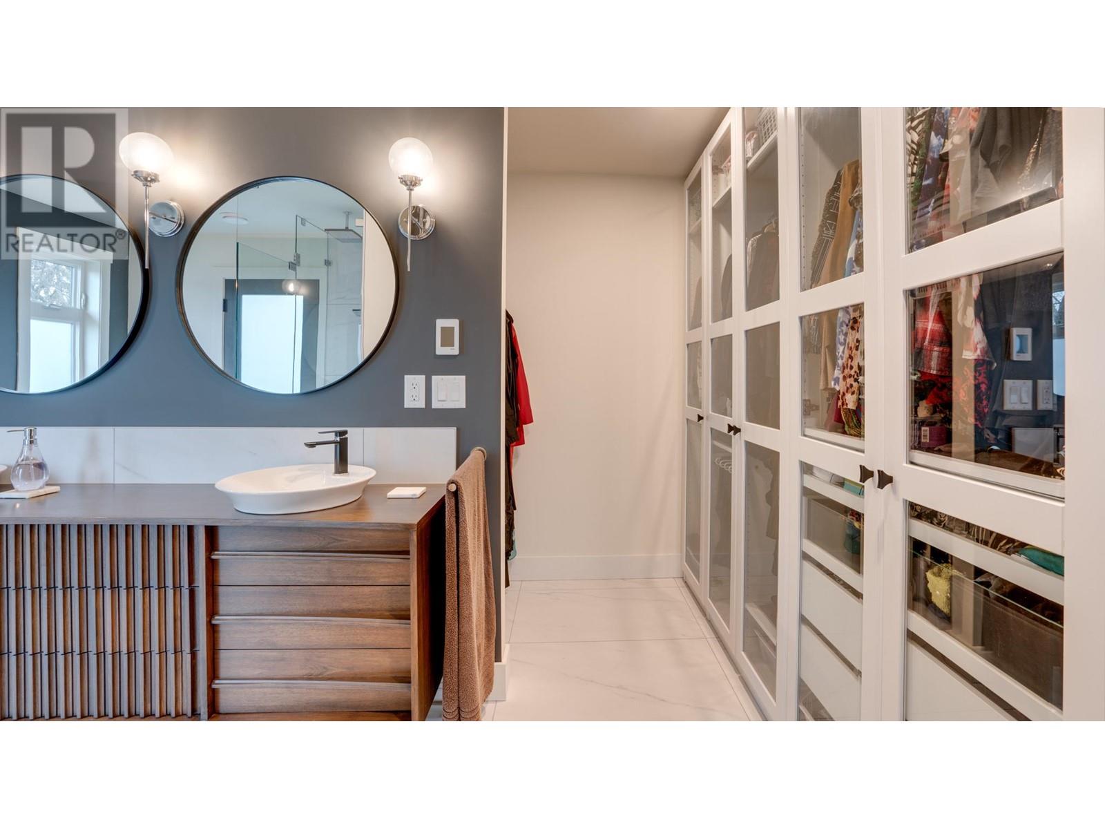 3102 Pleasant Valley Road, Vernon, British Columbia  V1T 4L3 - Photo 32 - 10349484