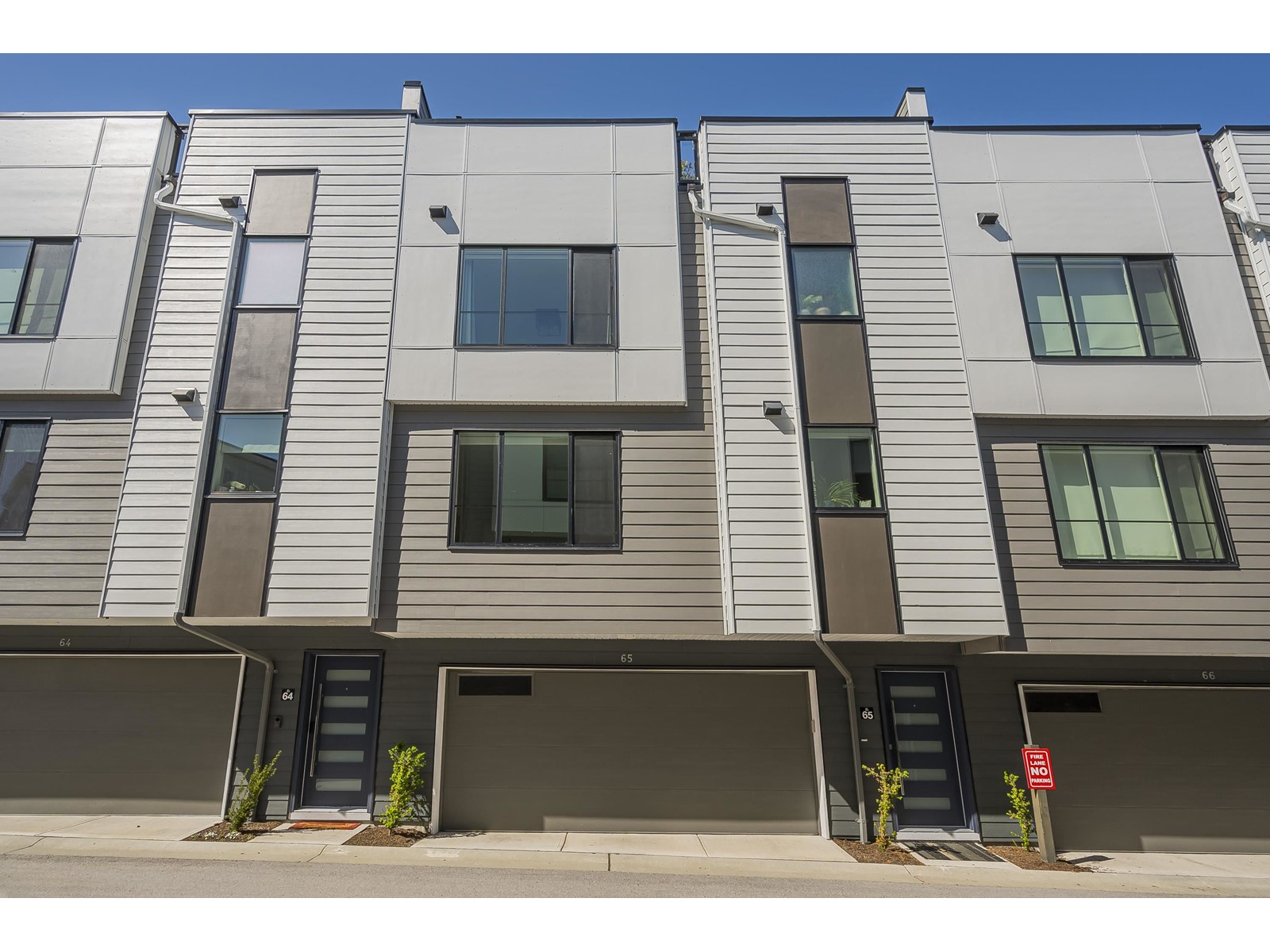 65 1639 162 Street, Surrey, British Columbia  V4A 4Y1 - Photo 1 - R3007925