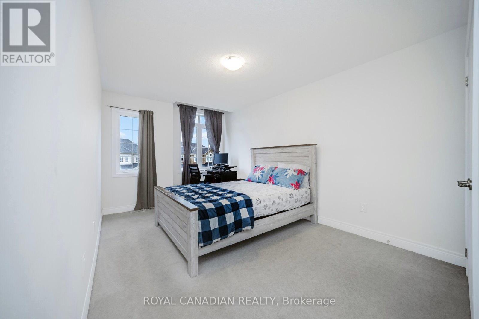 104 Branigan Crescent, Halton Hills (Georgetown), Ontario  L7G 0M8 - Photo 23 - W12184418