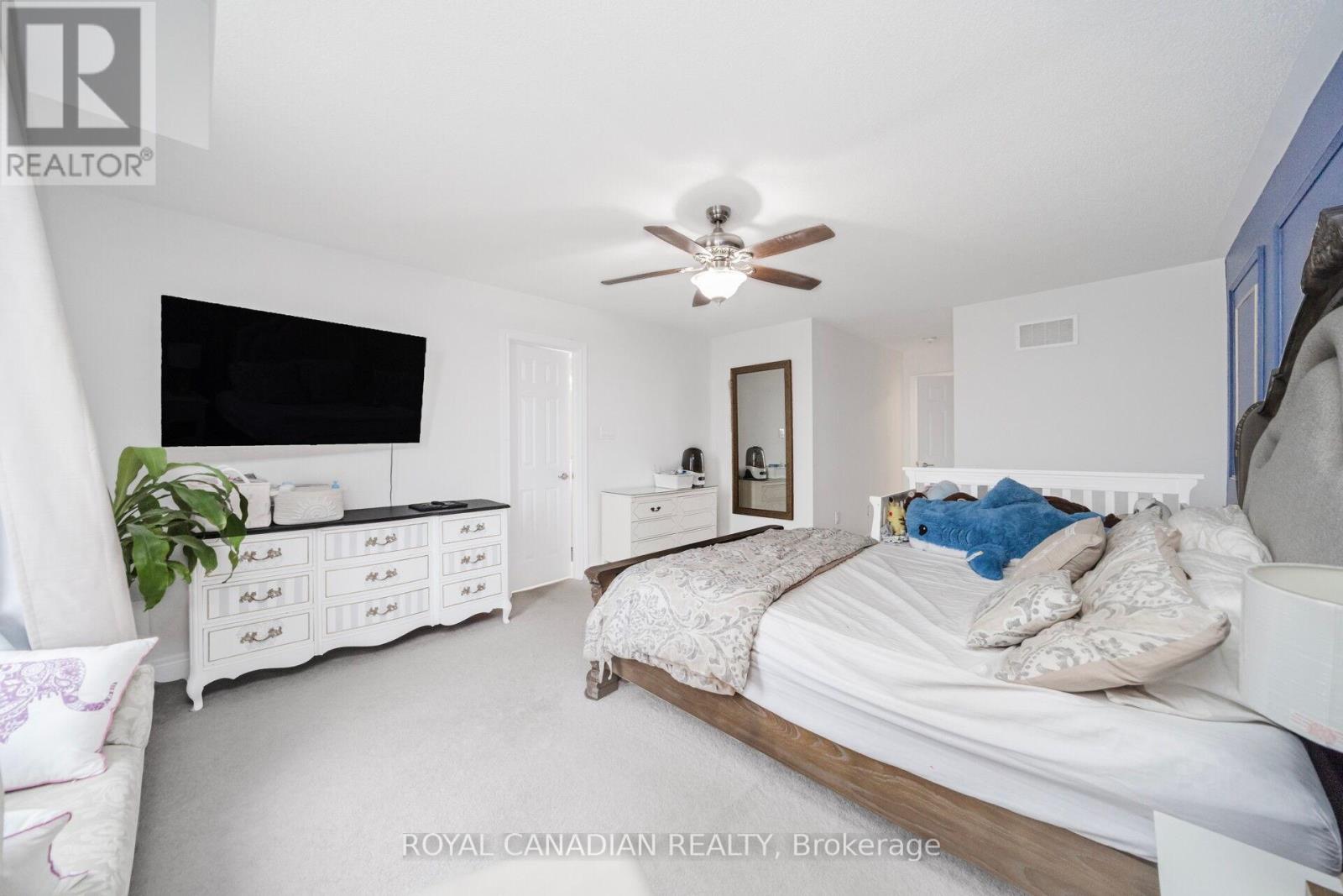 104 Branigan Crescent, Halton Hills (Georgetown), Ontario  L7G 0M8 - Photo 34 - W12184418