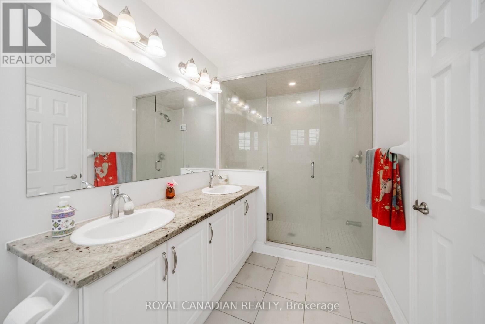 104 Branigan Crescent, Halton Hills (Georgetown), Ontario  L7G 0M8 - Photo 37 - W12184418