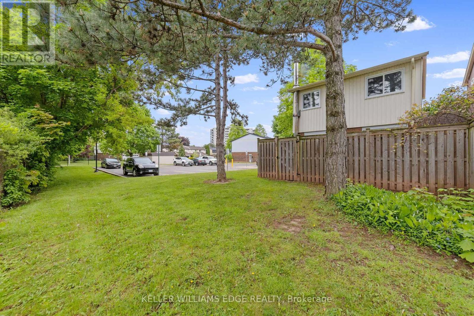 20 - 568 Sheraton Road, Burlington, Ontario  L7L 4B2 - Photo 26 - W12184447