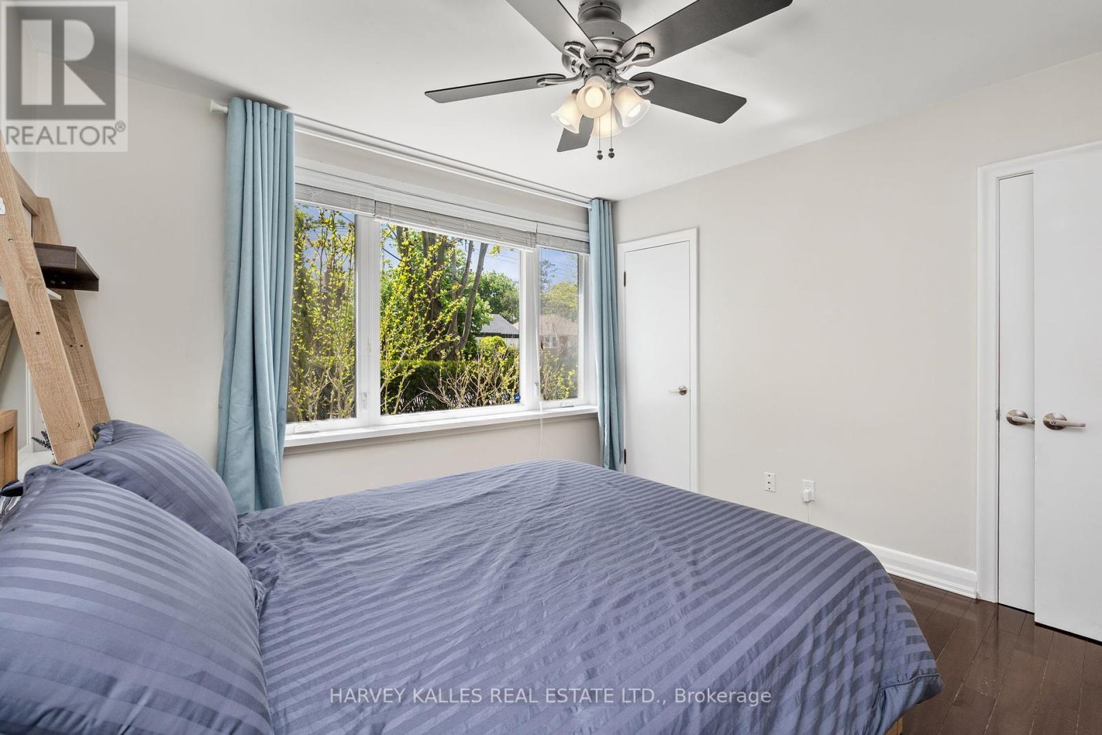 224 Berry Road, Toronto, Ontario  M8Y 1X6 - Photo 18 - W12184452