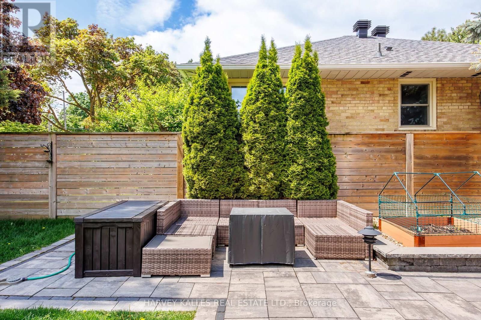 224 Berry Road, Toronto, Ontario  M8Y 1X6 - Photo 35 - W12184452