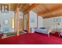 4750 Sunnybrae Canoe Point Road