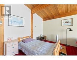 4750 Sunnybrae Canoe Point Road