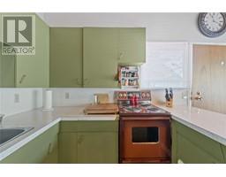 4750 Sunnybrae Canoe Point Road