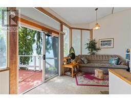 4750 Sunnybrae Canoe Point Road