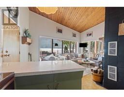 4750 Sunnybrae Canoe Point Road