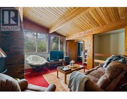 4750 Sunnybrae Canoe Point Road