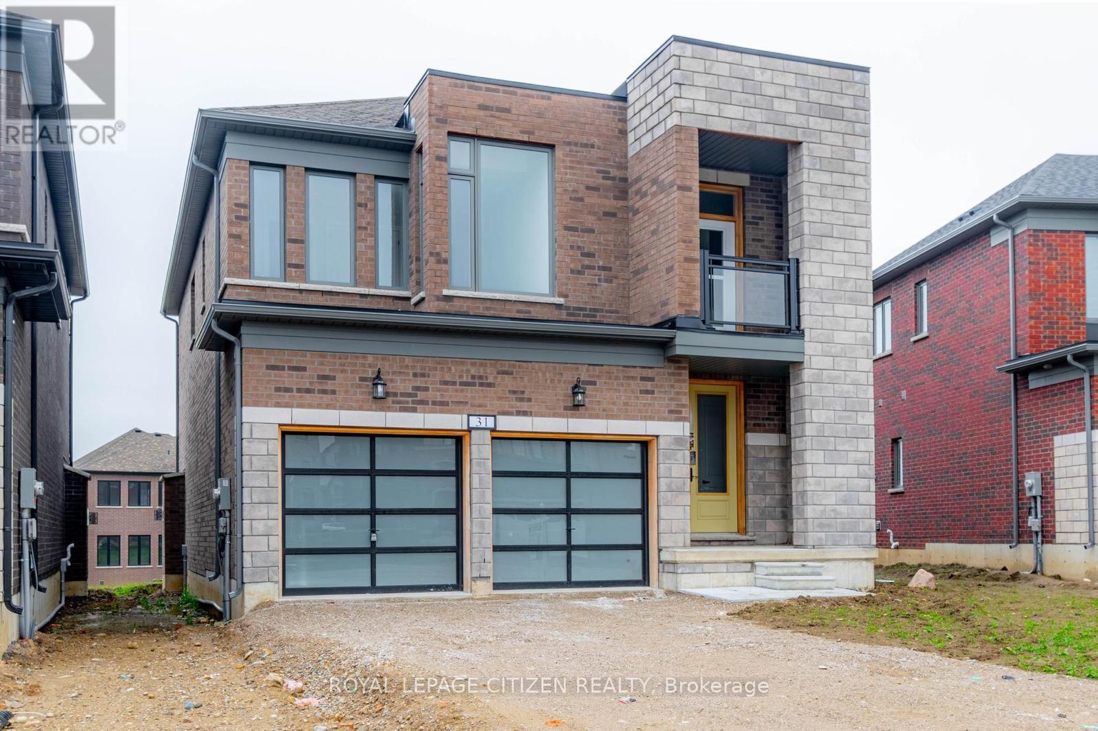 31 HARDING COURT, Woodstock, Ontario