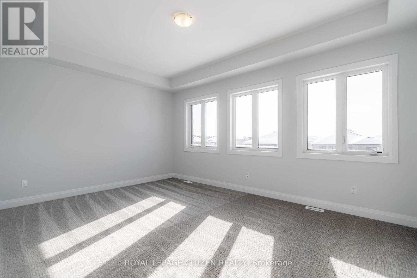 31 Harding Court, Woodstock, Ontario  N4T 0P8 - Photo 34 - X12184430