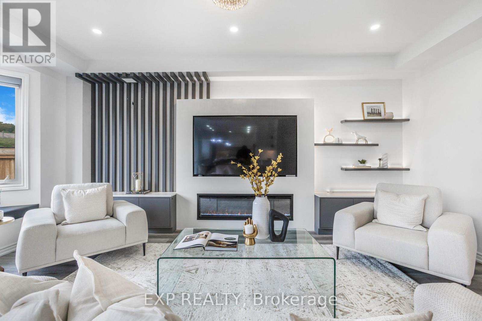 Property at 4000 HIGHLAND PARK DRIVE image 2