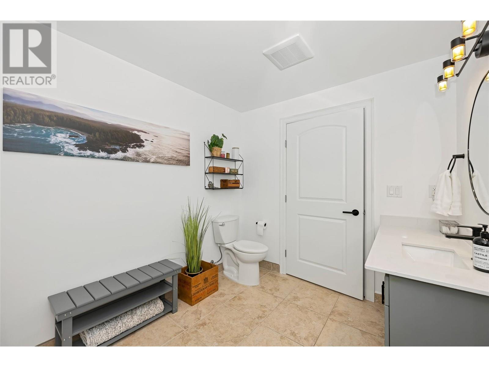 203 Juniper Avenue, Kaleden, BC V0H1K0