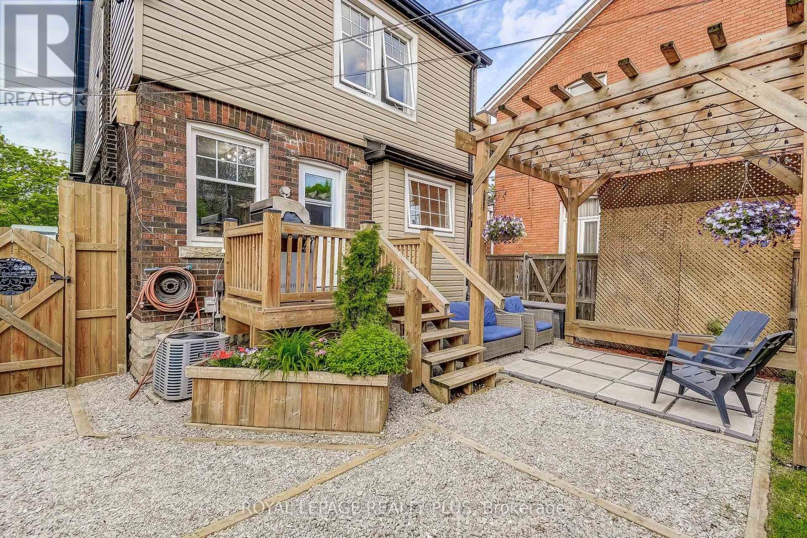 108 Stinson Street, Hamilton (Stinson), Ontario  L8N 1S5 - Photo 24 - X12184388