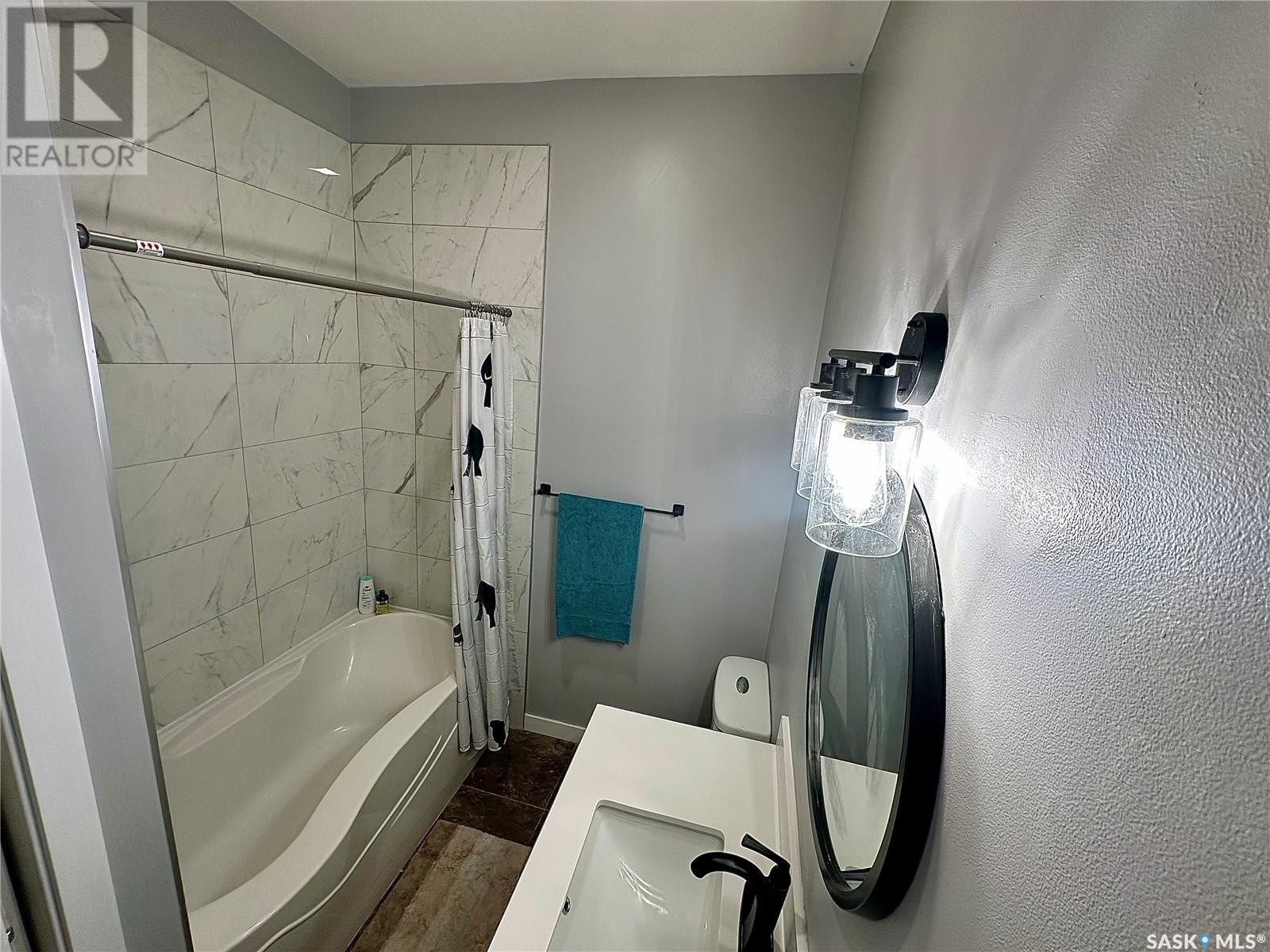 E 2 Lincoln Drive, Regina, Saskatchewan  S4S 2V6 - Photo 25 - SK007730