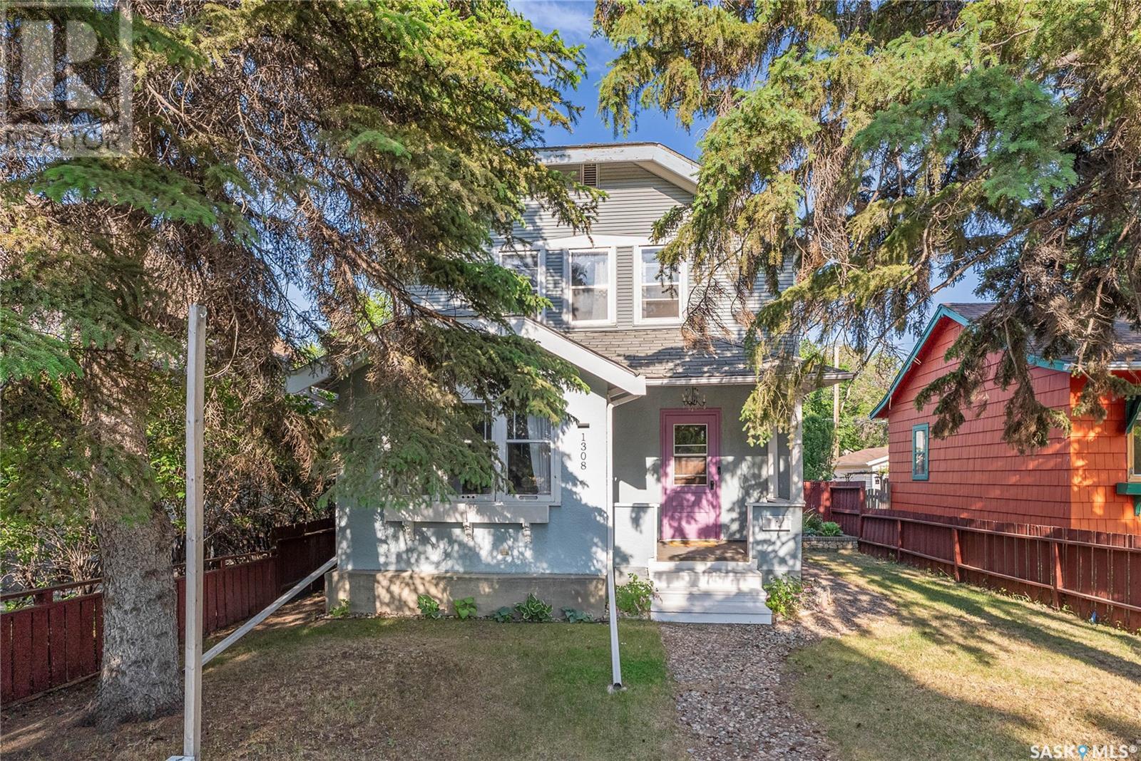 1308 E AVENUE N, saskatoon, Saskatchewan