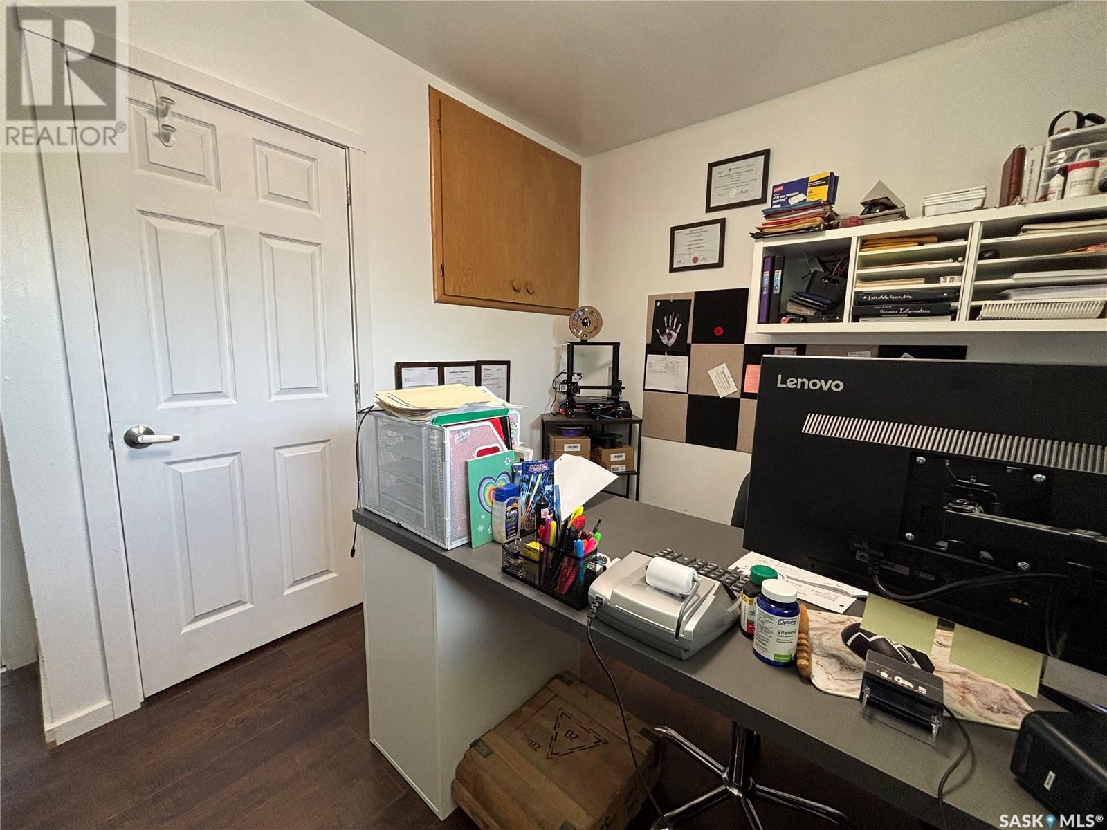 110 Marsh Street, Maple Creek, Saskatchewan  S0N 1N0 - Photo 30 - SK007689