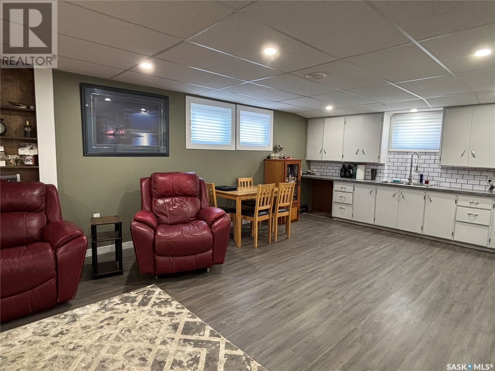 110 Marsh Street, Maple Creek, Saskatchewan  S0N 1N0 - Photo 38 - SK007689