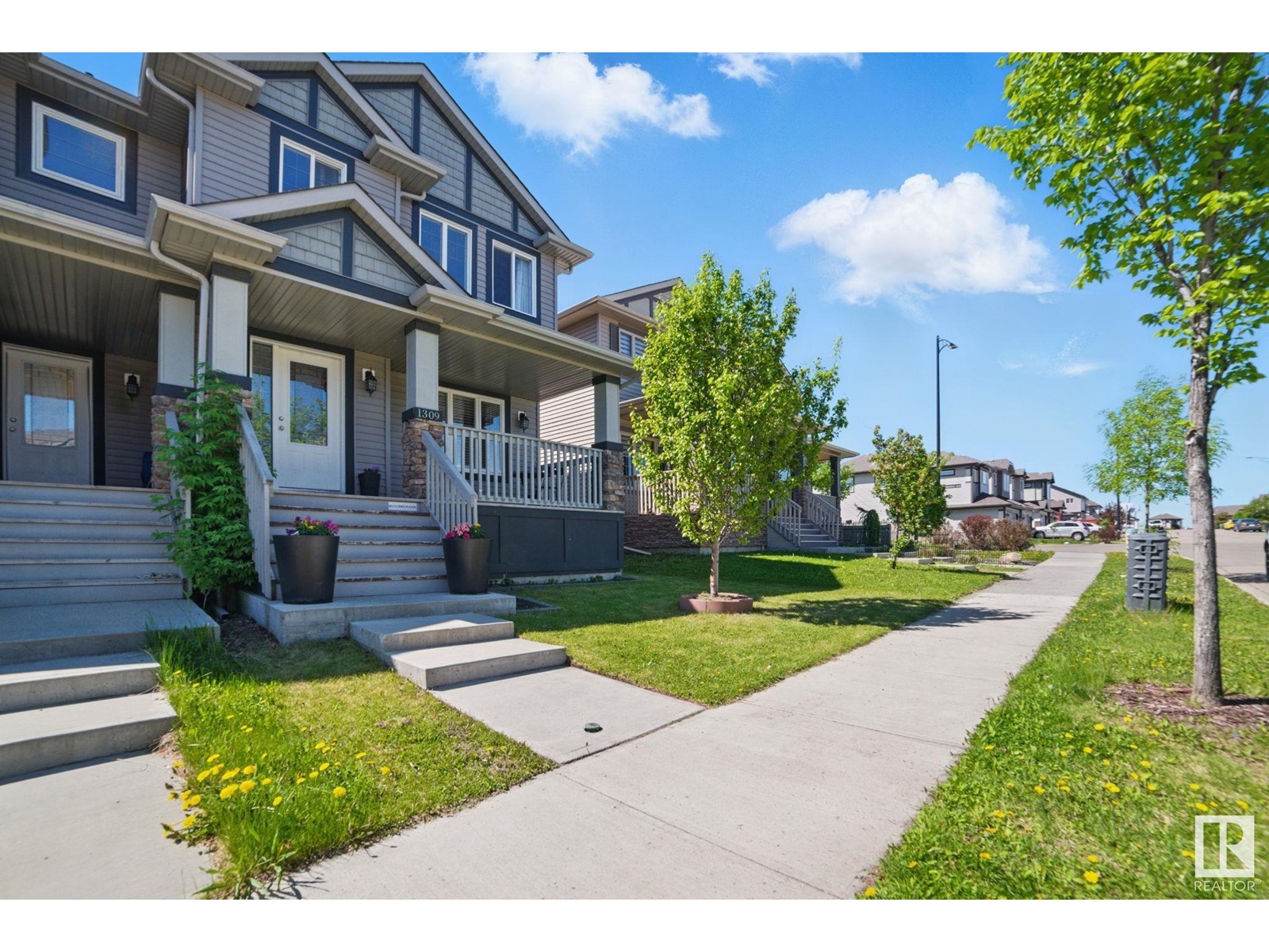 1309 30 Av Nw, Edmonton, Alberta  T6T 0V7 - Photo 3 - E4439437
