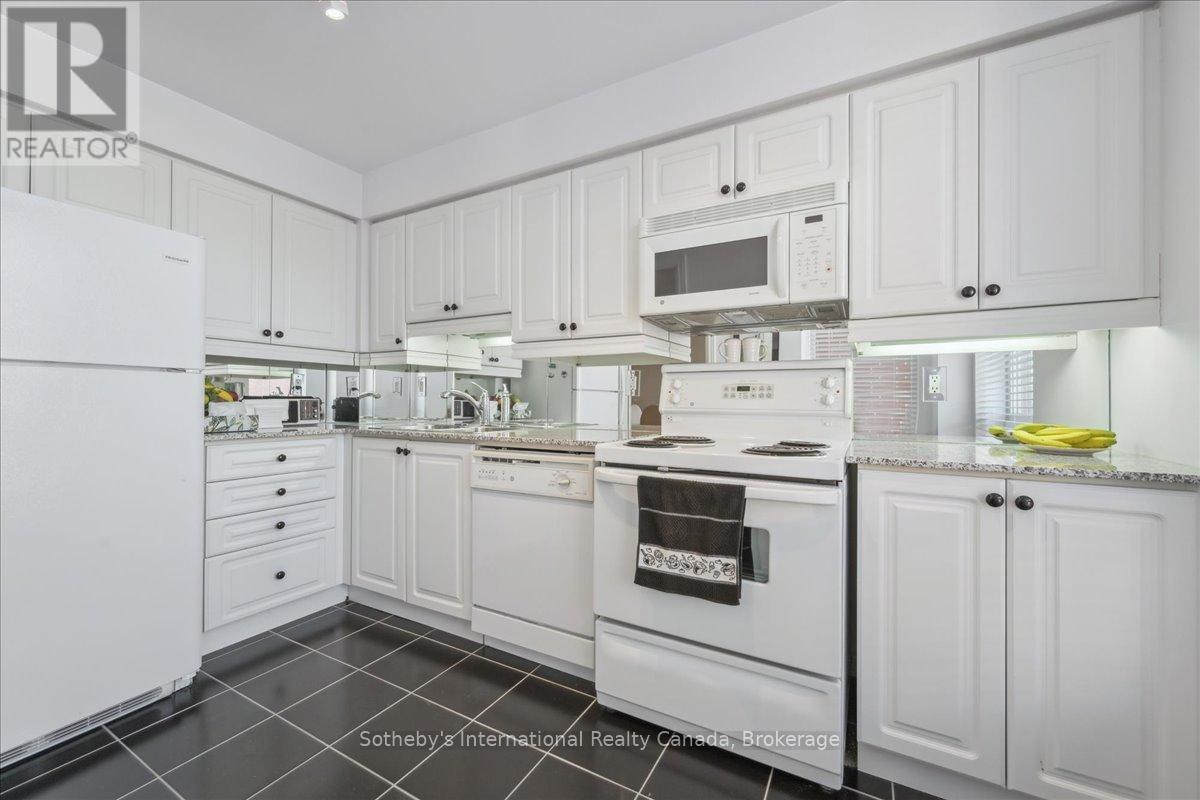 805 - 40 Old Mill Road, Oakville (Qe Queen Elizabeth), Ontario  L6J 7W2 - Photo 14 - W11920191