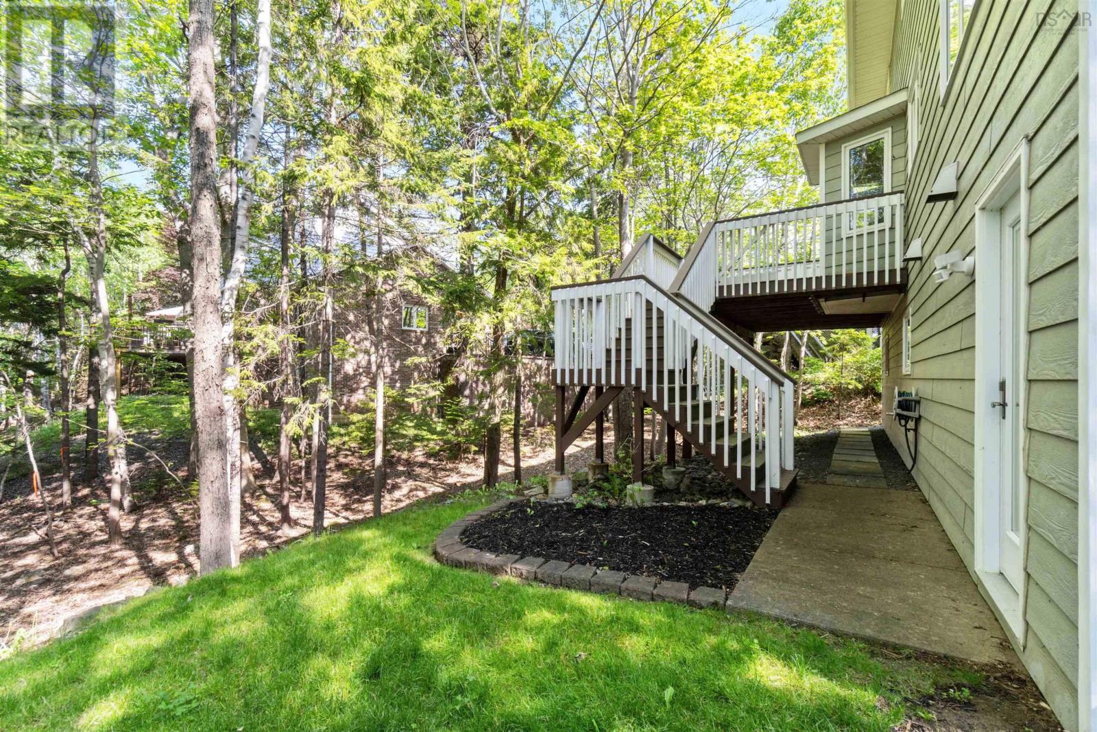 47 Rockhaven Drive, Halifax, Nova Scotia  B3M 4C8 - Photo 46 - 202510446