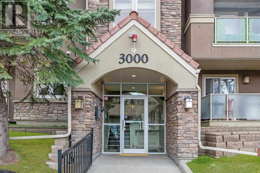 Property at 12, 3012 Edenwold Heights NW image 3