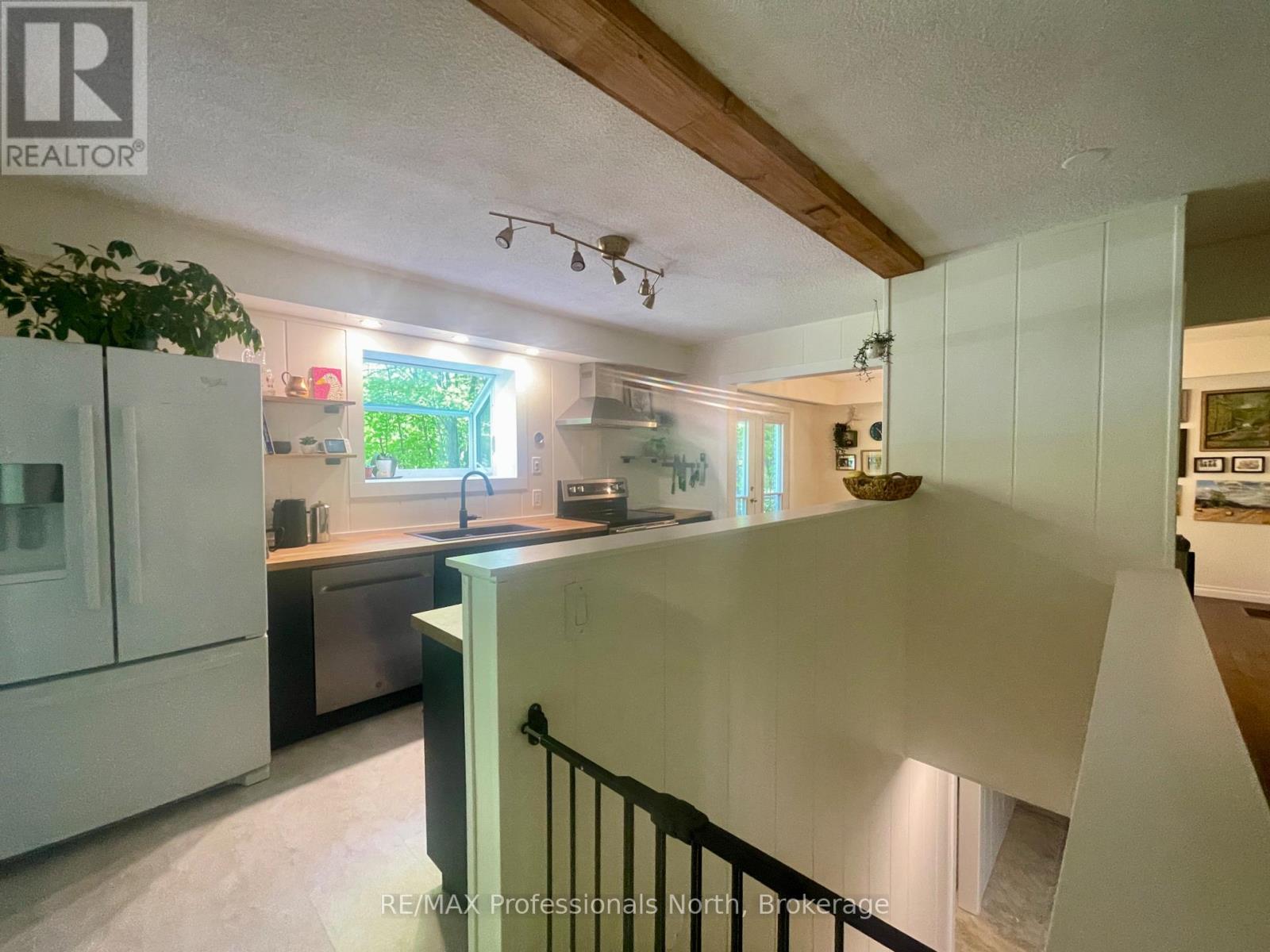 553 Homeland Dr Drive, Perry, Ontario  P0A 1J0 - Photo 14 - X12181060