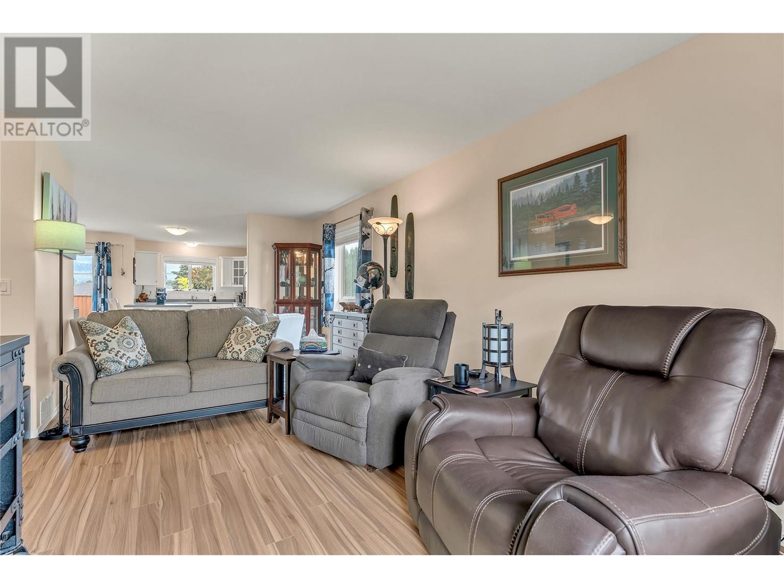 514 RED WING Drive, Penticton, BC V2A8N7