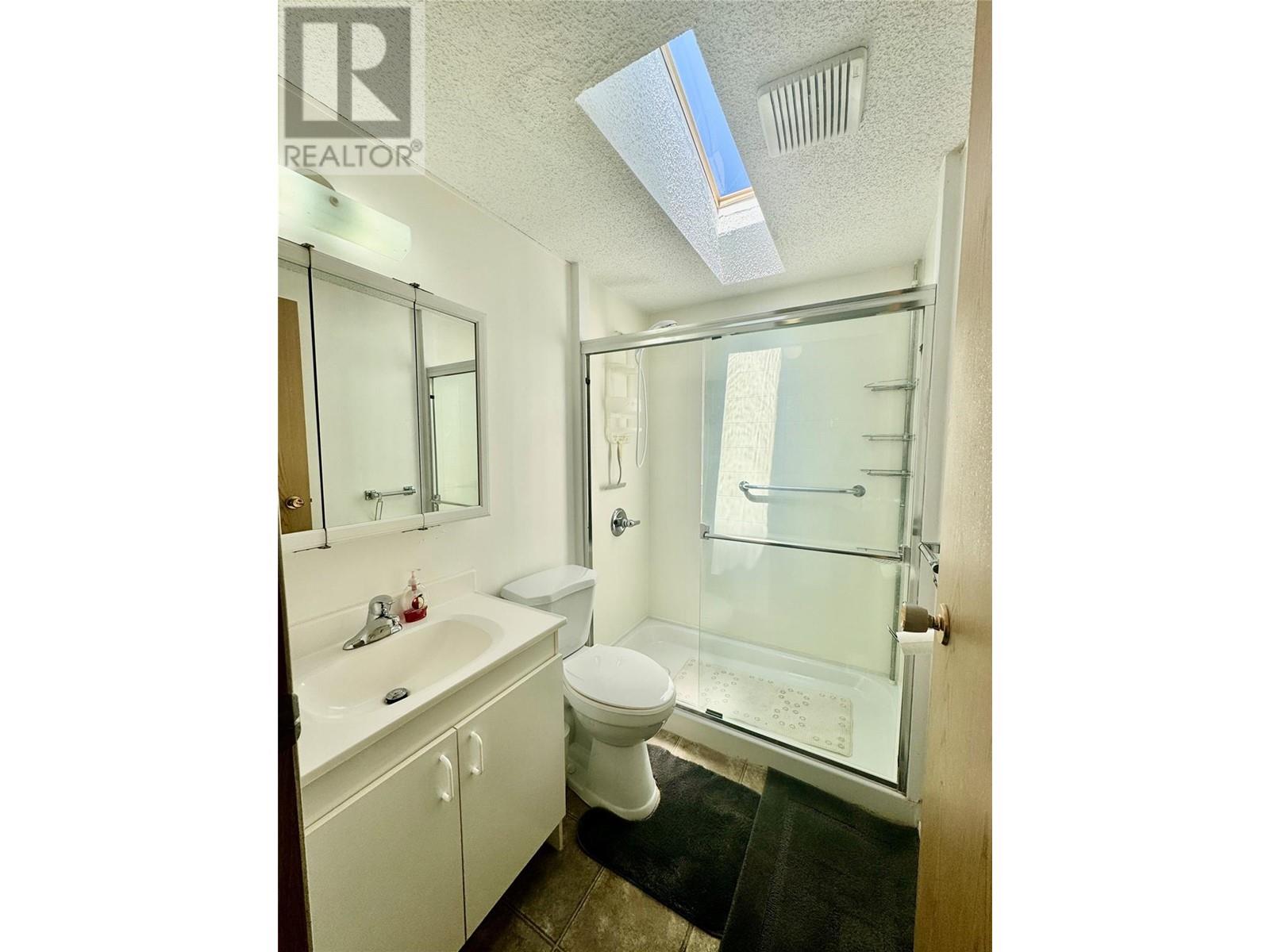 720 Commonwealth Road Unit# 135, Kelowna, BC V4V1R8