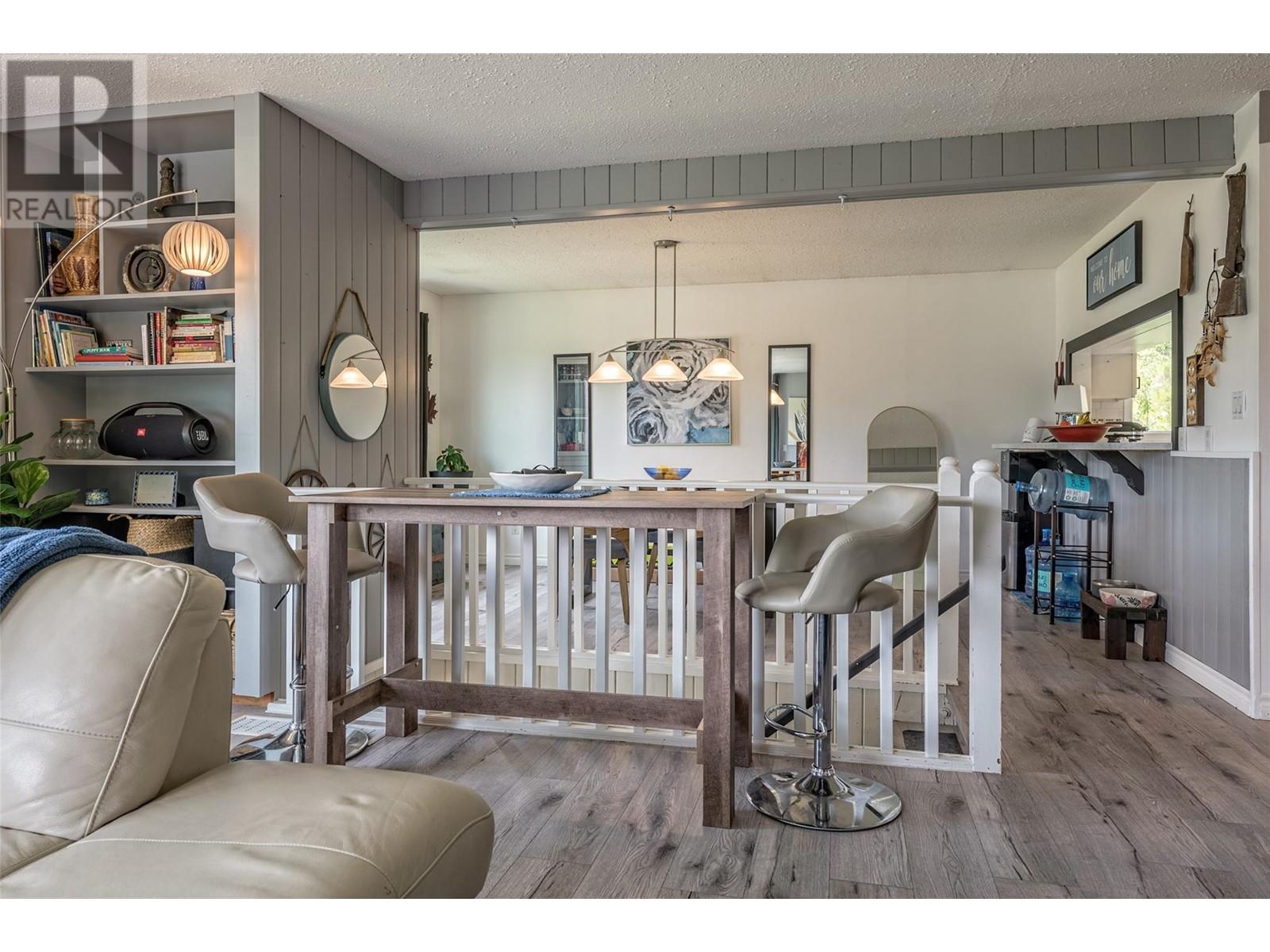 3304 White Lake Road, Sorrento, BC V0E2W1