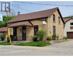 120 KING Street E, Mount Forest, Ontario