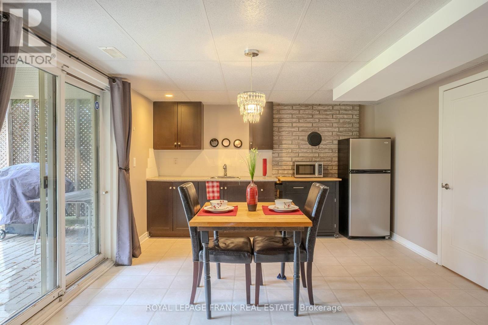 10 Alma Road, Kawartha Lakes, Ontario  K0M 1A0 - Photo 25 - X12184612